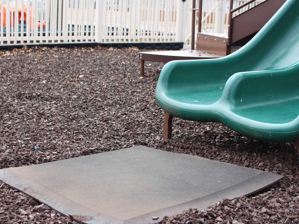 Playground Wear Mat Under Double Slide