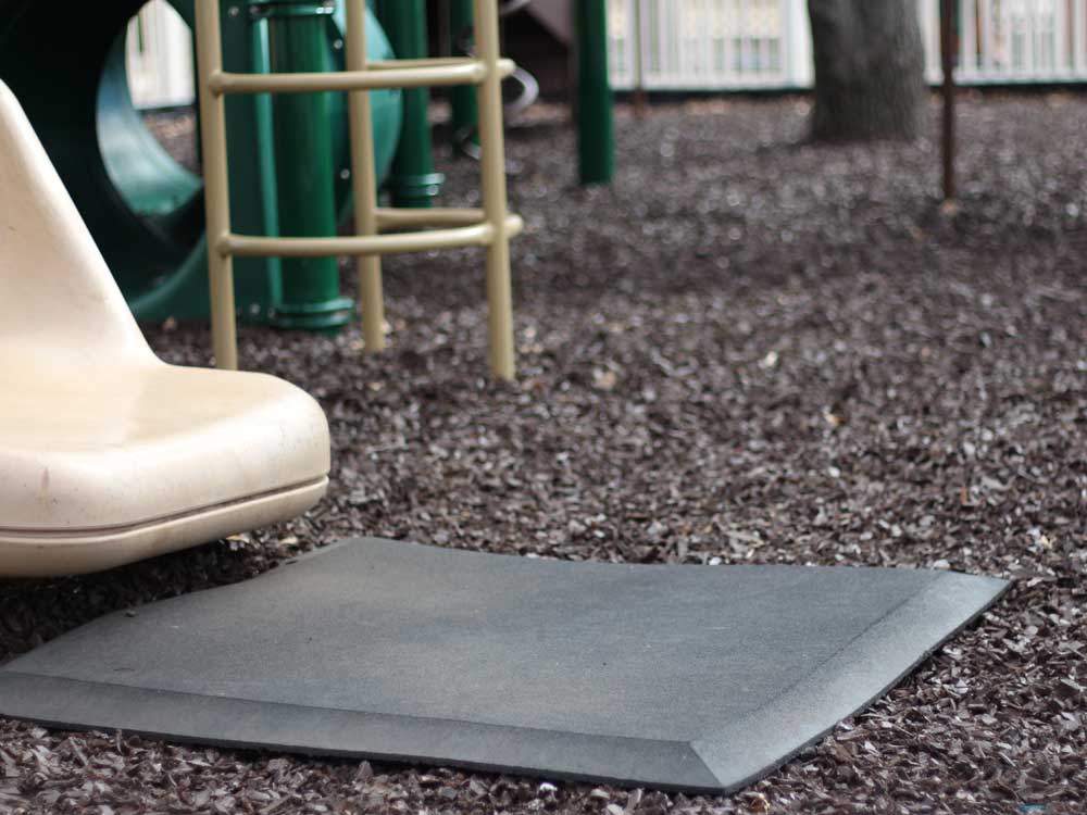 Playground Wear Mat Under Single Slide