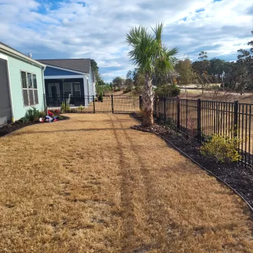 Brown Landscaping Rubber Mulch