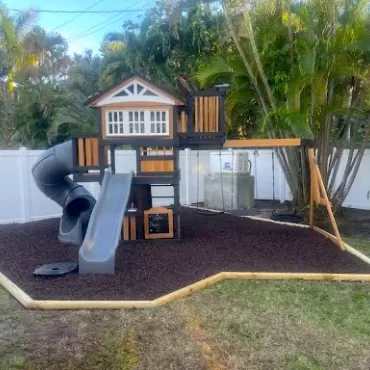 Brown Rubber Mulch Playground