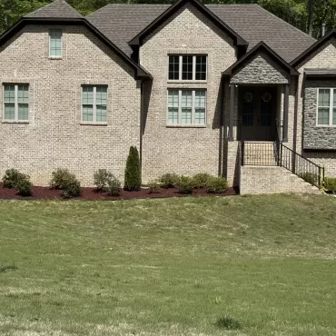 Red Rubber Mulch Home Landscaping