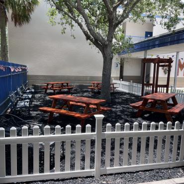 Outdoor Classroom with Black Rubber Mulch