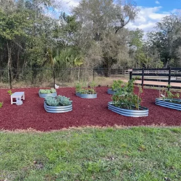 Rubber Mulch Raised Garden Bed Flooring
