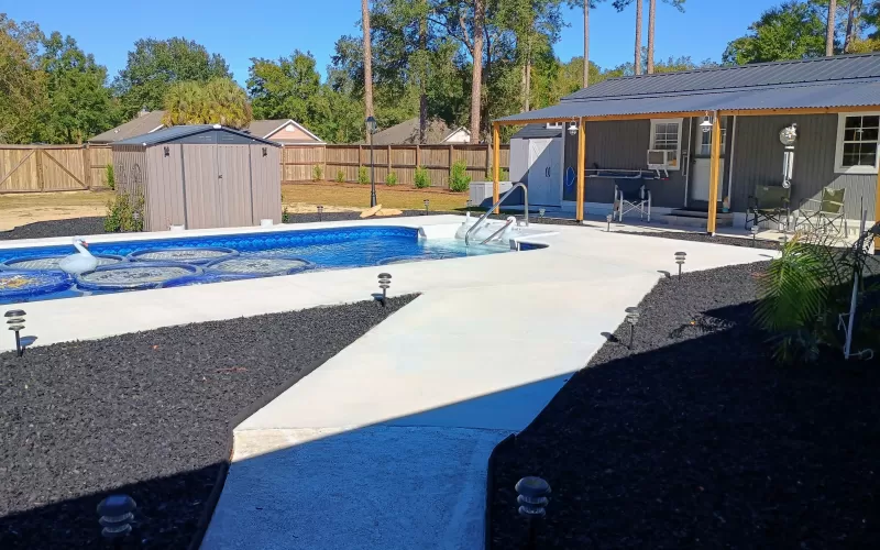 Pool Landscaping with Rubber Mulch