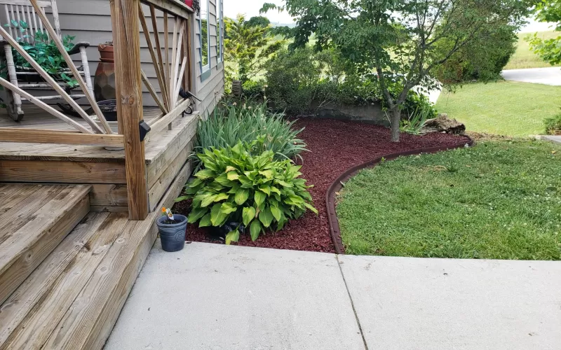 Red Rubber Mulch Garden Bed