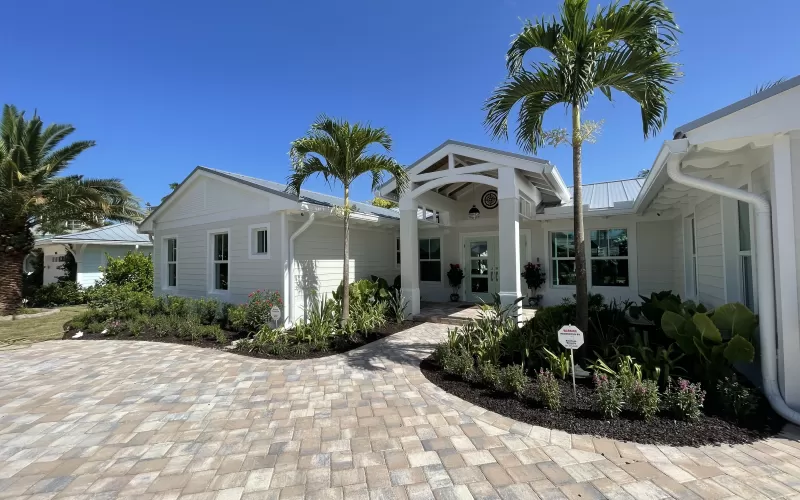 Remodeled Landscaping With Rubber Mulch