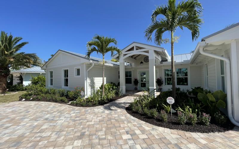 Remodeled Landscaping With Rubber Mulch