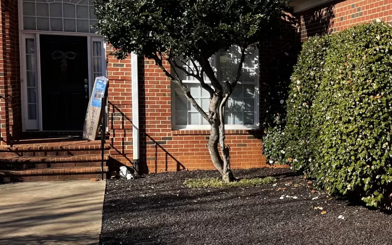 Front of House Landscaping with Rubber Mulch