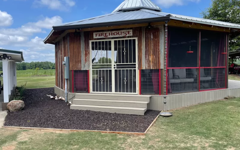 Gazebo With Rubber Mulch