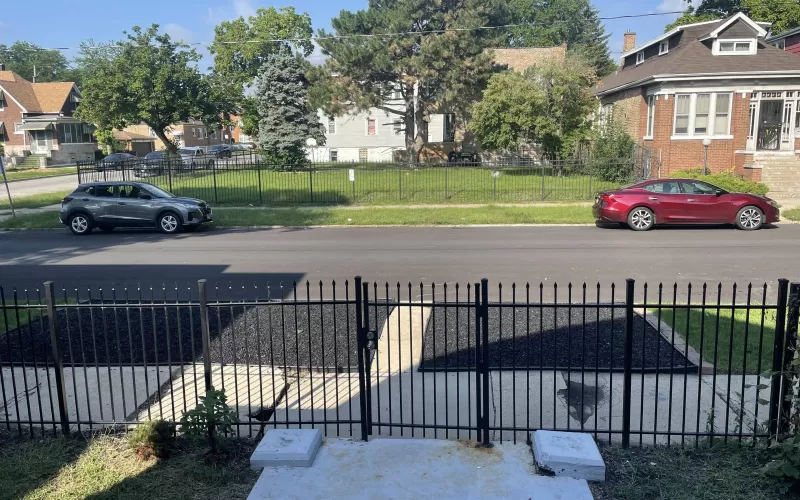 Parking Strip with Rubber Mulch Surface