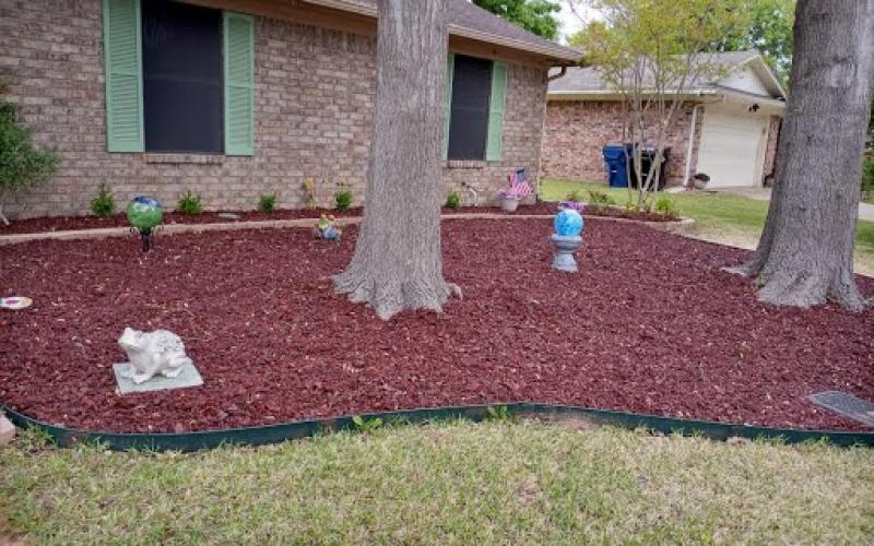Red Rubber Mulch Landscaping